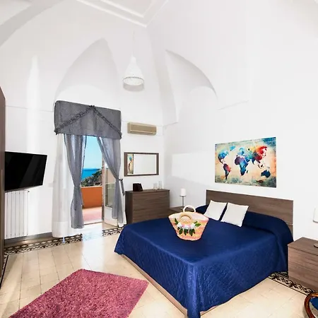 Bed & Breakfast Setteventi Positano