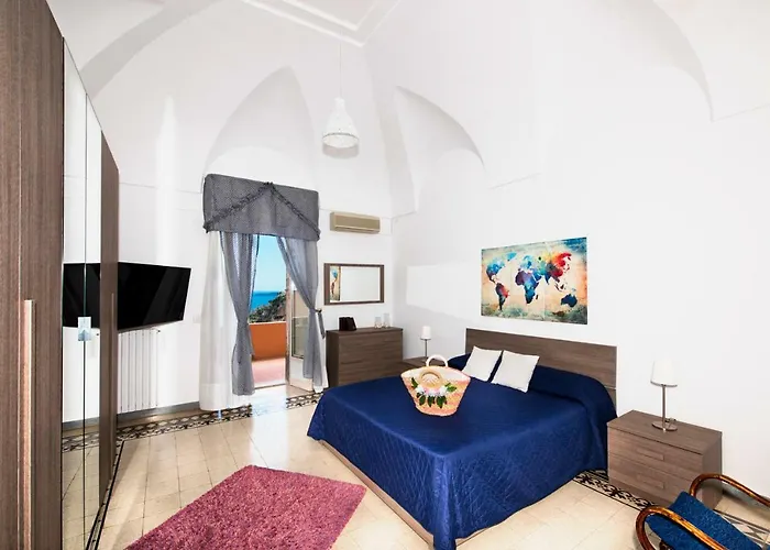 Alojamento de Acomodação e Pequeno-almoço Setteventi Positano